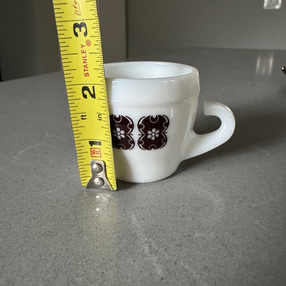 Vintage White and Brown Coffee Cup Set - Picture 6 of 9